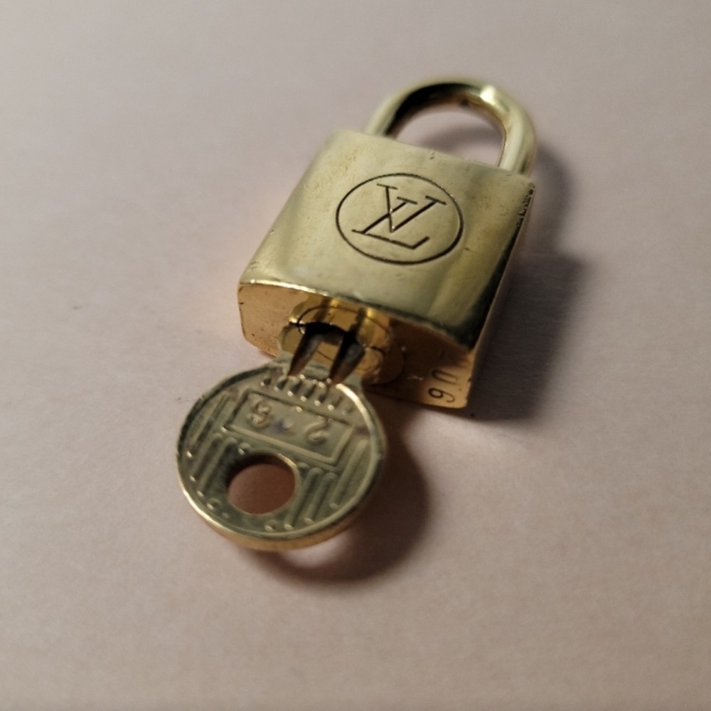 #206 Louis Vuitton Vintage Padlock & Key​​​